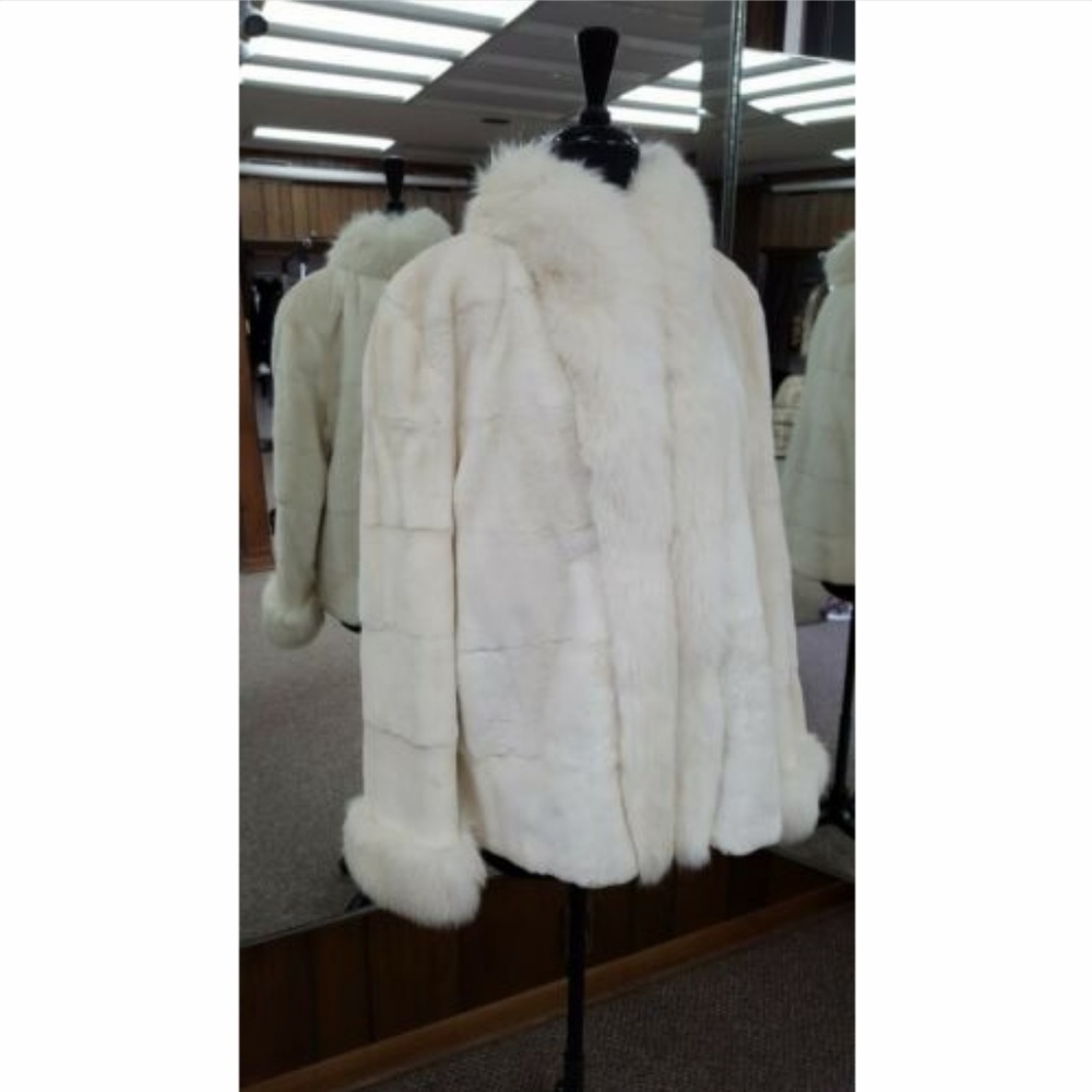 Rex Rabbit Fur Sheared Jacket with Fox Fur - Picture 7 of 8